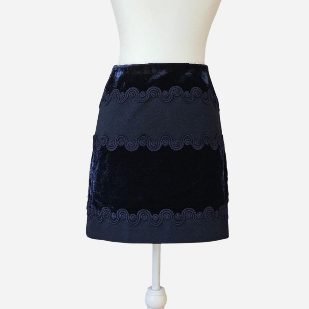 SANDRO Women's Size 1 Or Small Navy Blue Velvet Braided Mini Skirt - Picture 1 of 8